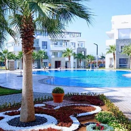 Appartement De Luxe ,Piscine,Parking,Terrasse Agadir Bagian luar foto