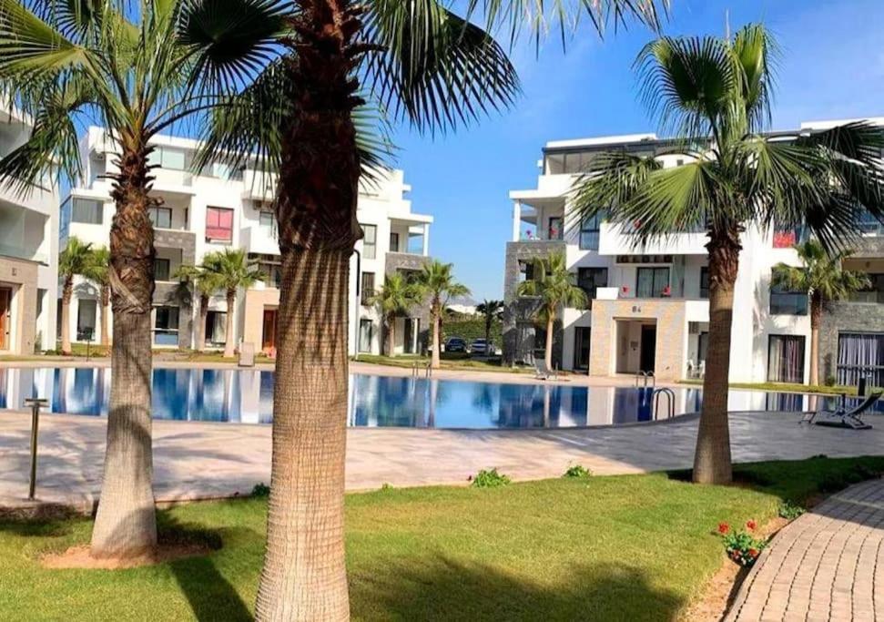 Appartement De Luxe ,Piscine,Parking,Terrasse Agadir Bagian luar foto