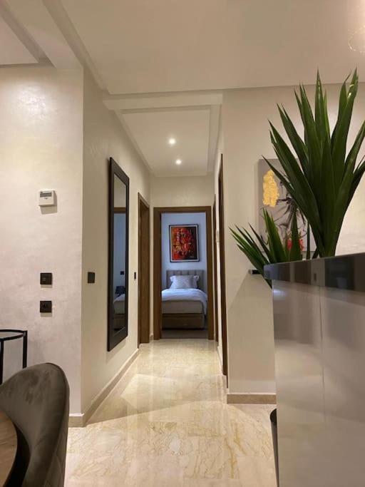 Appartement De Luxe ,Piscine,Parking,Terrasse Agadir Bagian luar foto